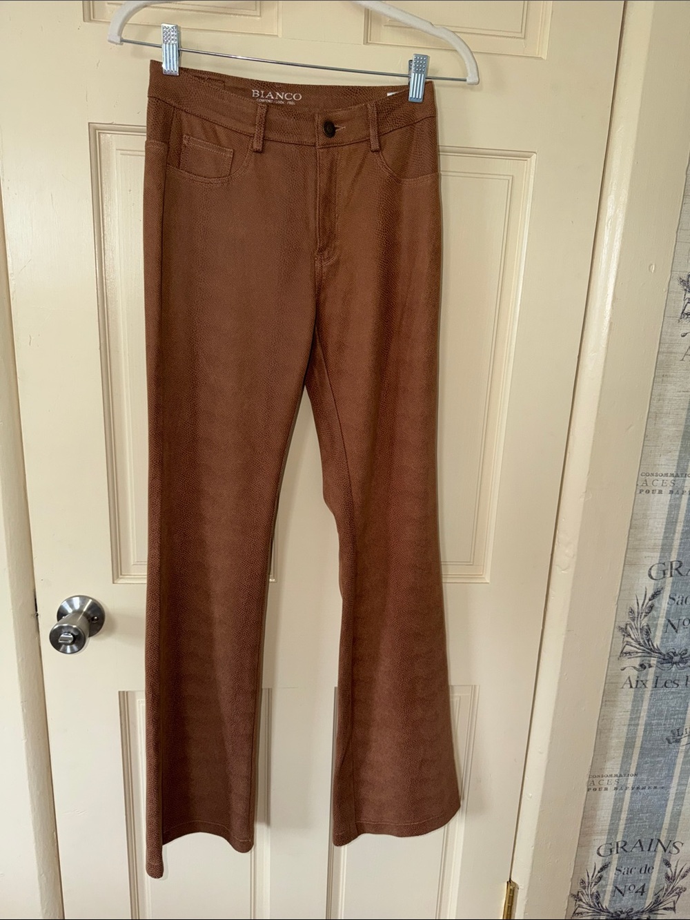 Bianco Women's Bootcut Pants — Warm Brown